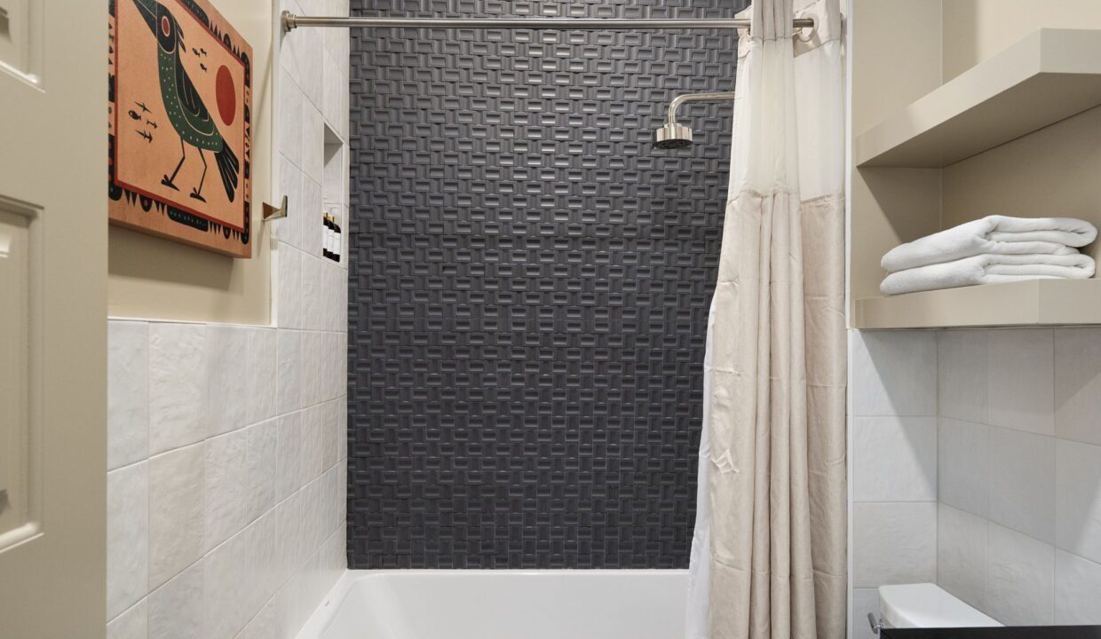 100-web-or-mls-DSC09596