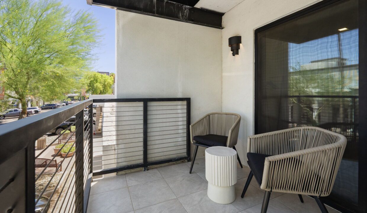 83-web-or-mls-DSC09533
