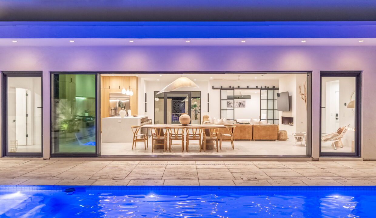 scottsdale airbnb vacation rental pool villa luxury estate (21)