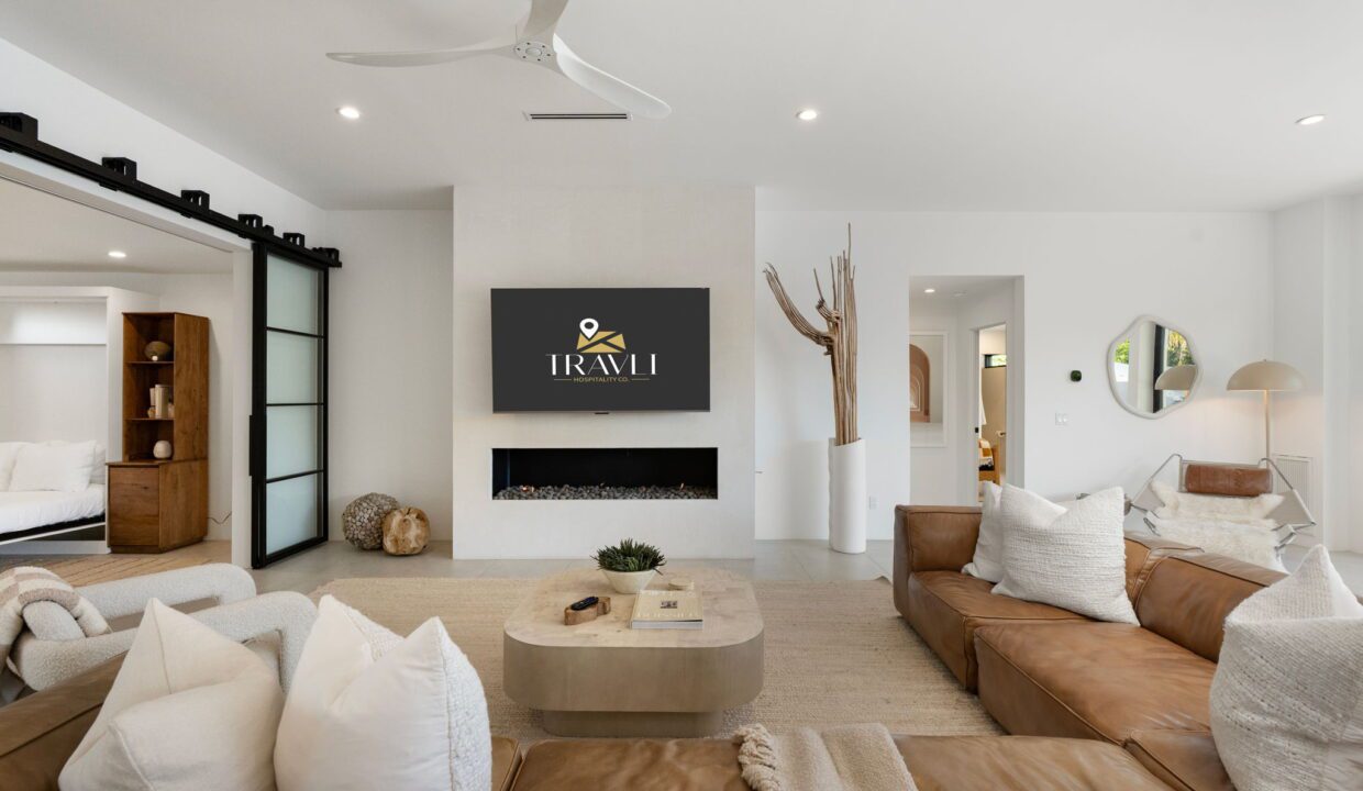 scottsdale airbnb vacation rental pool villa luxury estate (45)