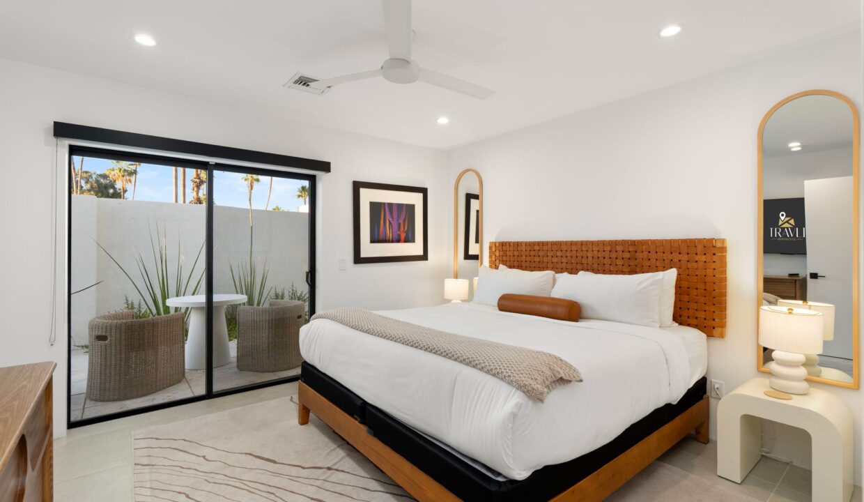 scottsdale airbnb vacation rental pool villa luxury estate (72)