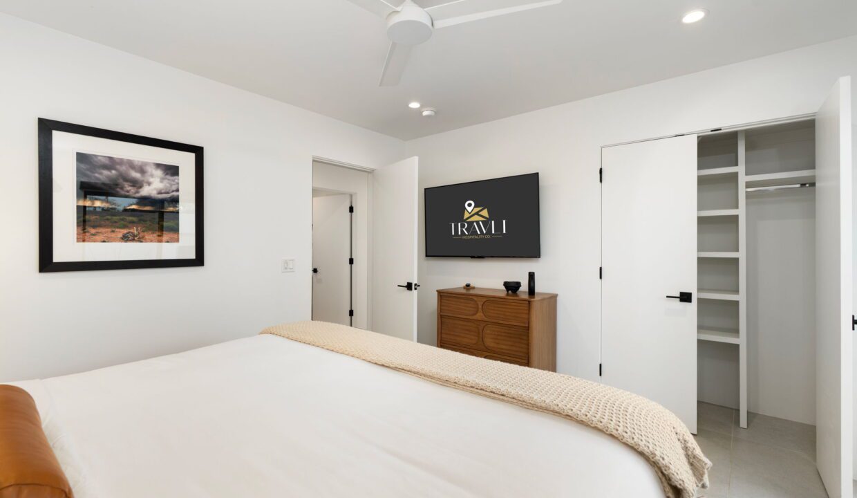 scottsdale airbnb vacation rental pool villa luxury estate (73)