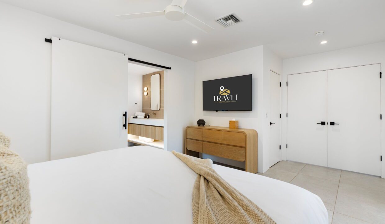 scottsdale airbnb vacation rental pool villa luxury estate (89)