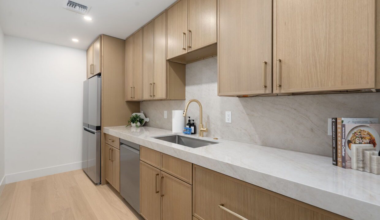 38-web-or-mls-Photo Jul 14 2018, 9 22 49 AM