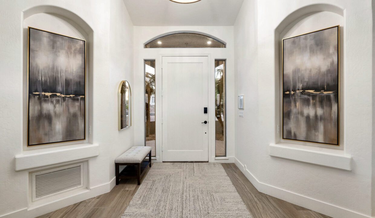 25-web-or-mls-Photo Sep 07 2018, 8 27 07 AM