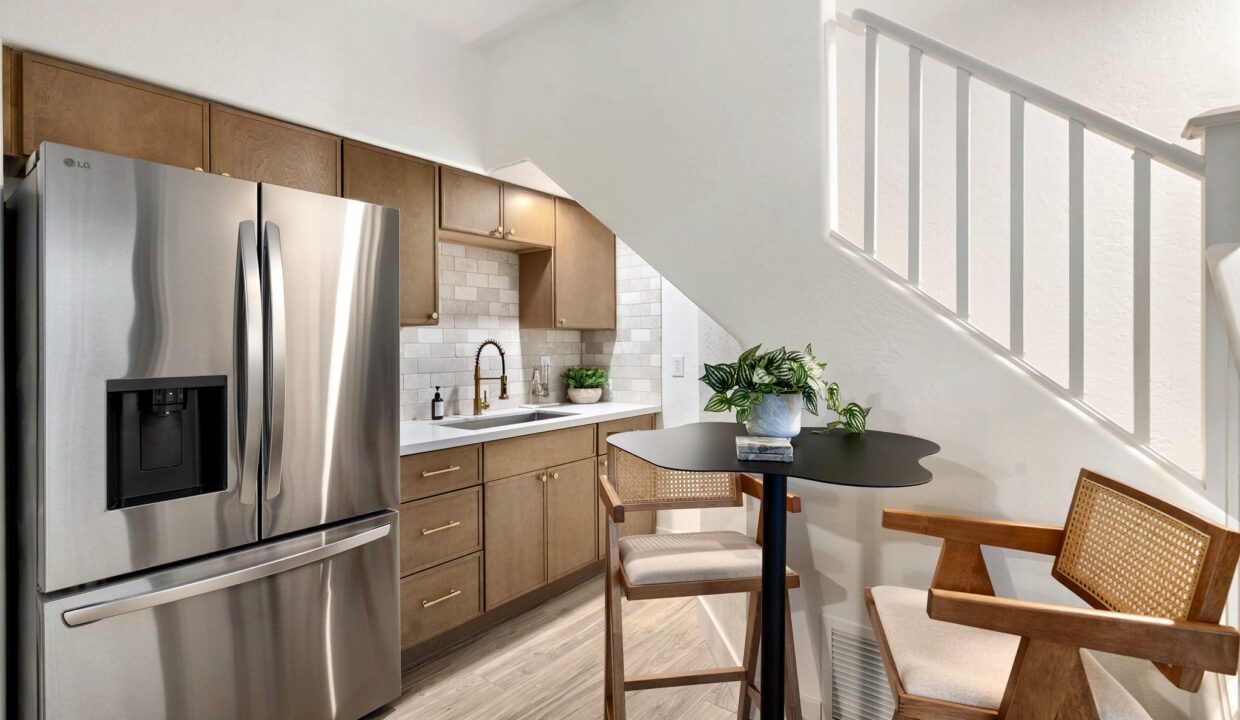 30-web-or-mls-Photo Sep 07 2018, 8 32 07 AM