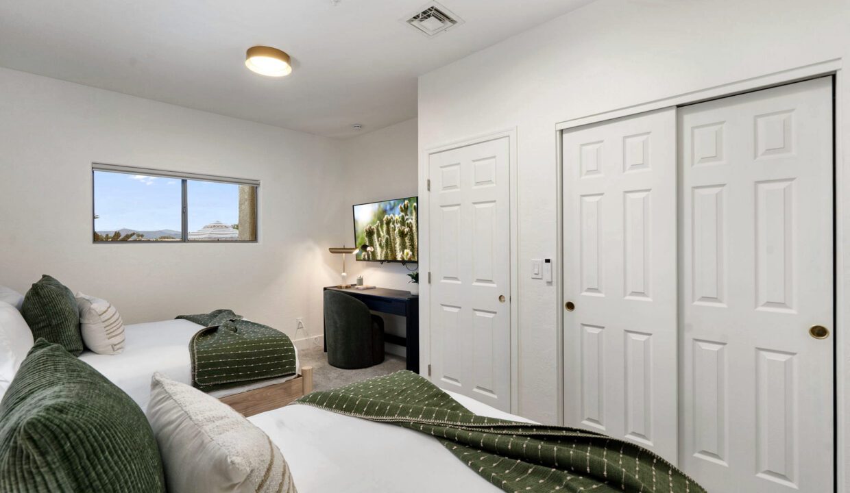 31-web-or-mls-Photo Sep 07 2018, 8 33 39 AM (1)