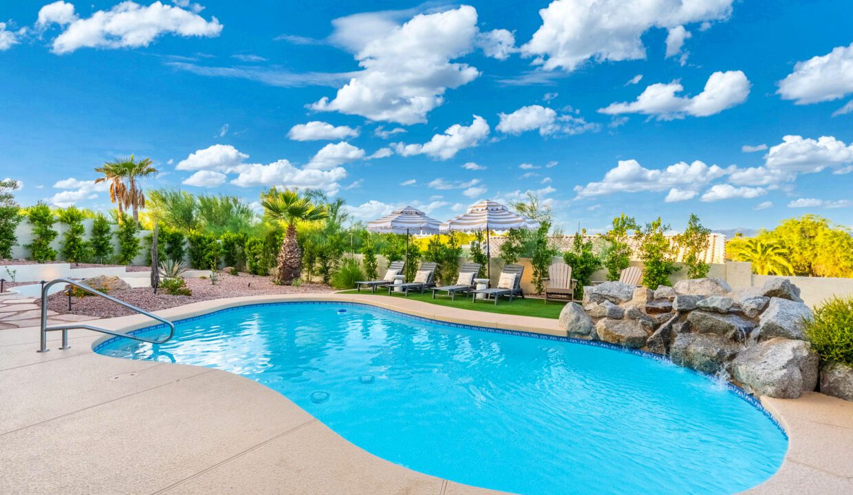 66-web-or-mls-Photo Sep 07 2018, 7 47 19 AM (1)-HDR-Edit